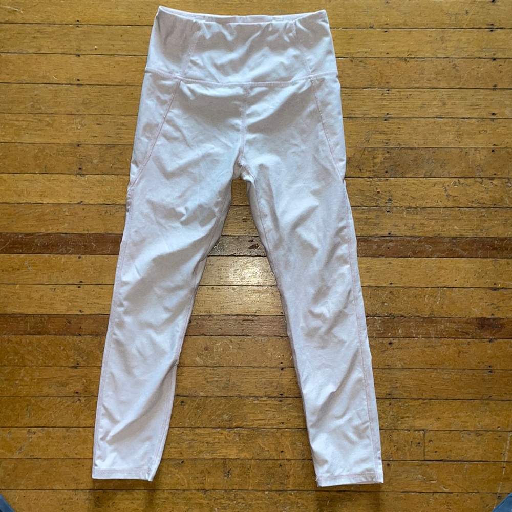 Excellent condition VARLEY (XS) light pink leggings